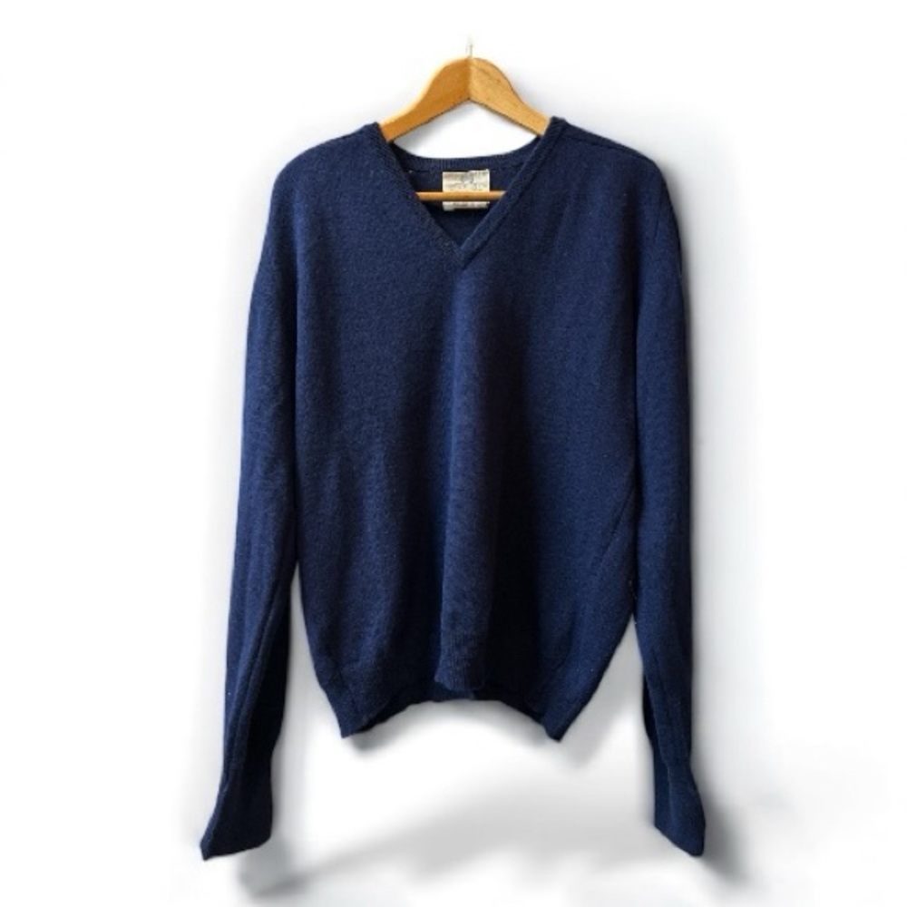 100% Australian Lambs Wool USA Men's Navy soft V-Neck Sweater XL